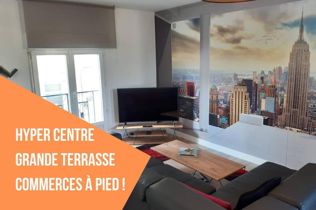 Appartement Renove Le New-York En Centre Ville - Terrasse Et Parking - Non Climatise La Roche-Chalais Exterior foto